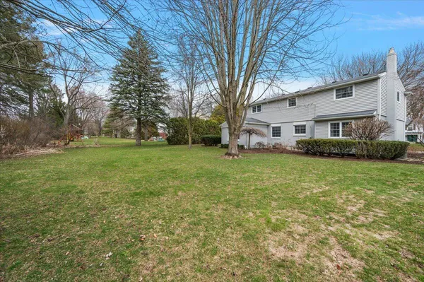 $500,000 | 2456 Lost Tree Way, Bloomfield Hills, MI 48304