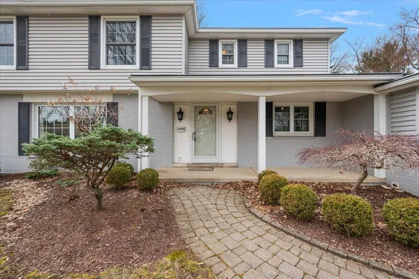 $500,000 | 2456 Lost Tree Way, Bloomfield Hills, MI 48304