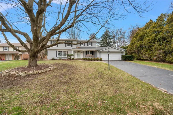 $500,000 | 2456 Lost Tree Way, Bloomfield Hills, MI 48304