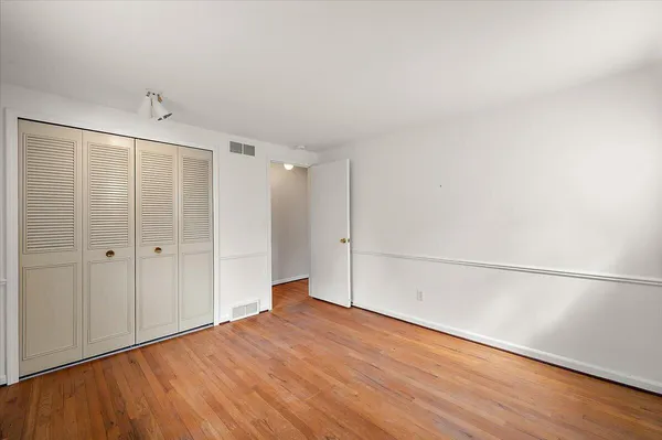 $500,000 | 2456 Lost Tree Way, Bloomfield Hills, MI 48304