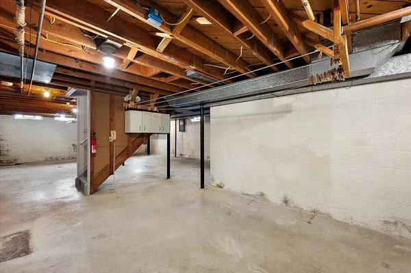 $500,000 | 2456 Lost Tree Way, Bloomfield Hills, MI 48304