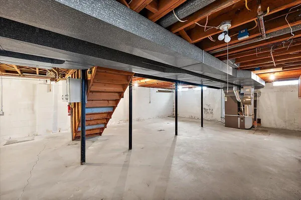 $500,000 | 2456 Lost Tree Way, Bloomfield Hills, MI 48304