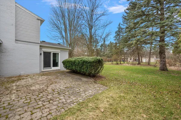 $500,000 | 2456 Lost Tree Way, Bloomfield Hills, MI 48304