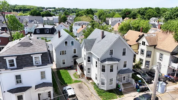 $1,050,000 | 32 1/2 Nichols Street, Haverhill, MA 01830