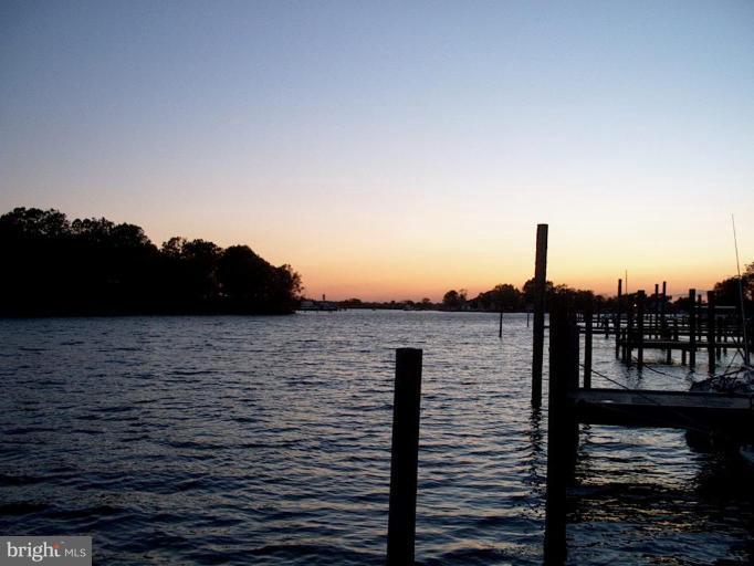 47 Waterview Road Dundalk, MD 21222 - Photo 1 of 19 View From The Pier