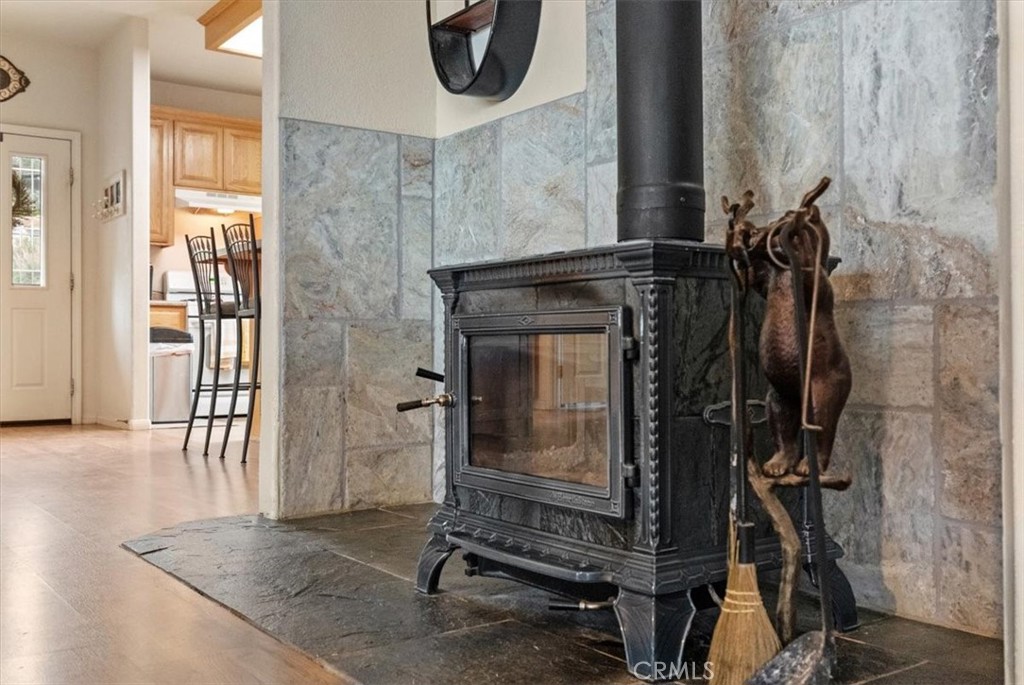 24921 Sunset Way Tehachapi, CA 93561 - Photo 14 of 73