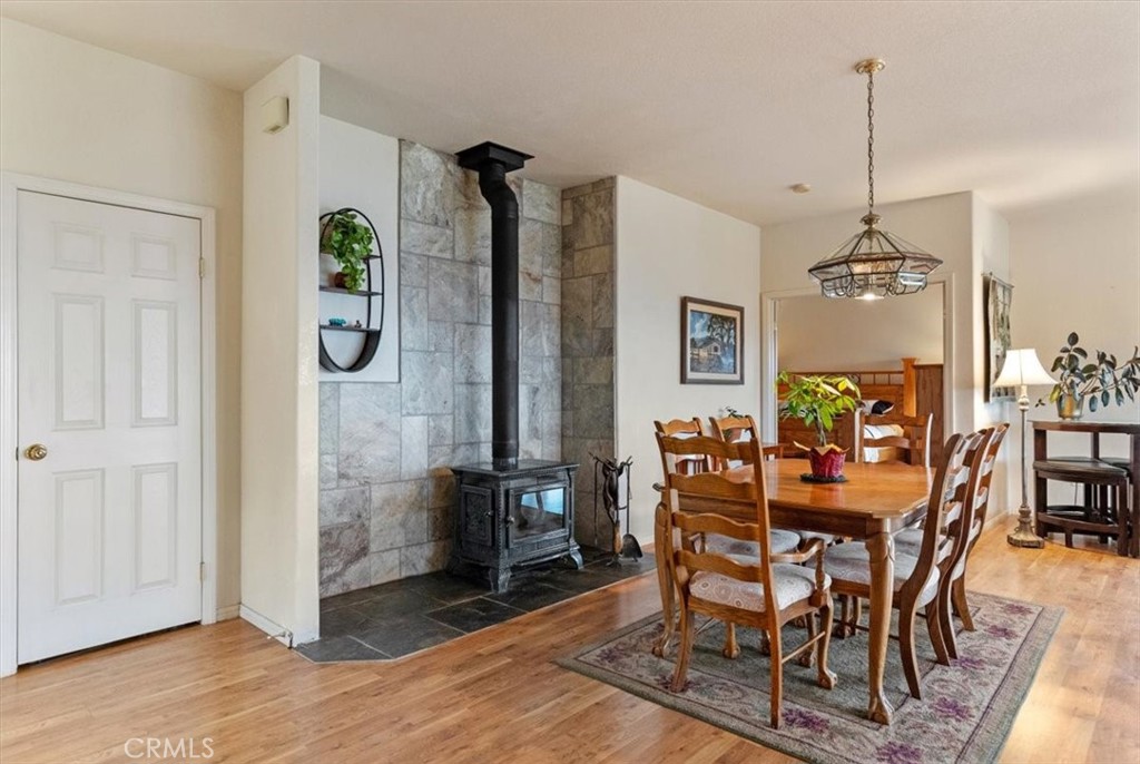 24921 Sunset Way Tehachapi, CA 93561 - Photo 15 of 73