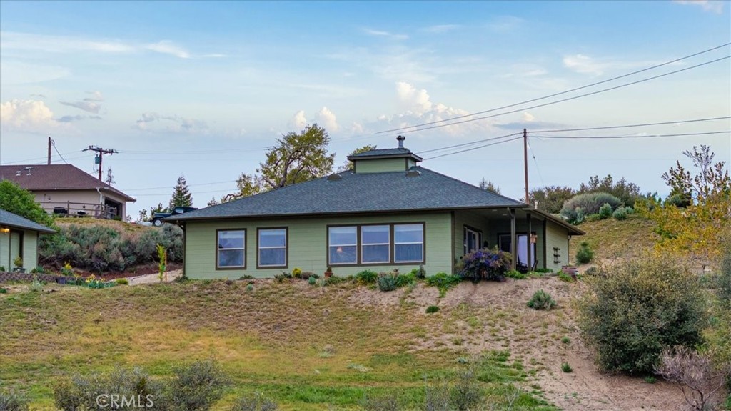 24921 Sunset Way Tehachapi, CA 93561 - Photo 22 of 73