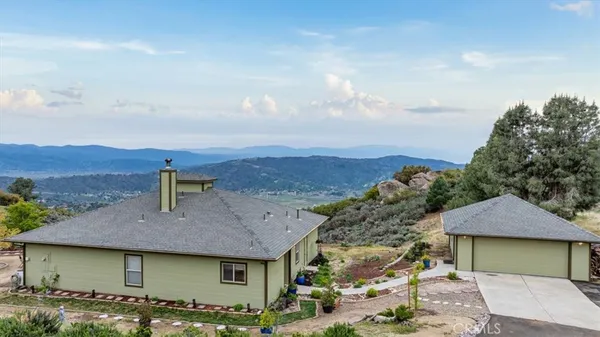 $425,000 | 24921 Sunset Way, Tehachapi, CA 93561