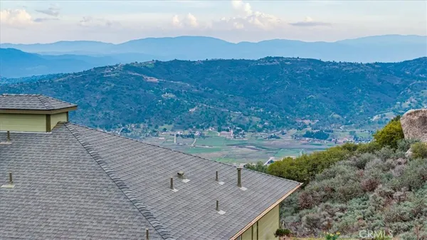 $425,000 | 24921 Sunset Way, Tehachapi, CA 93561