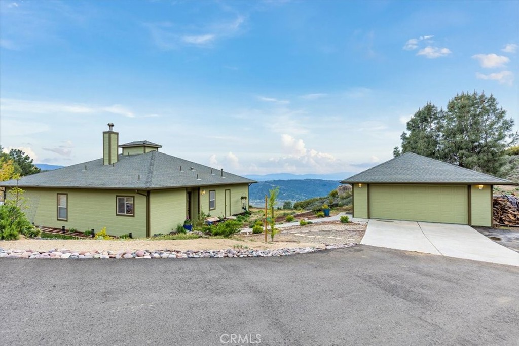 24921 Sunset Way Tehachapi, CA 93561 - Photo 50 of 73