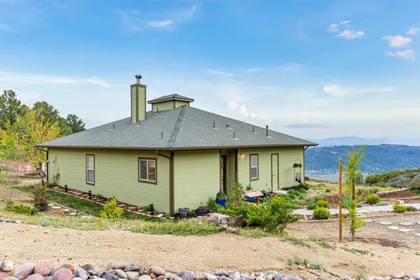 $425,000 | 24921 Sunset Way, Tehachapi, CA 93561