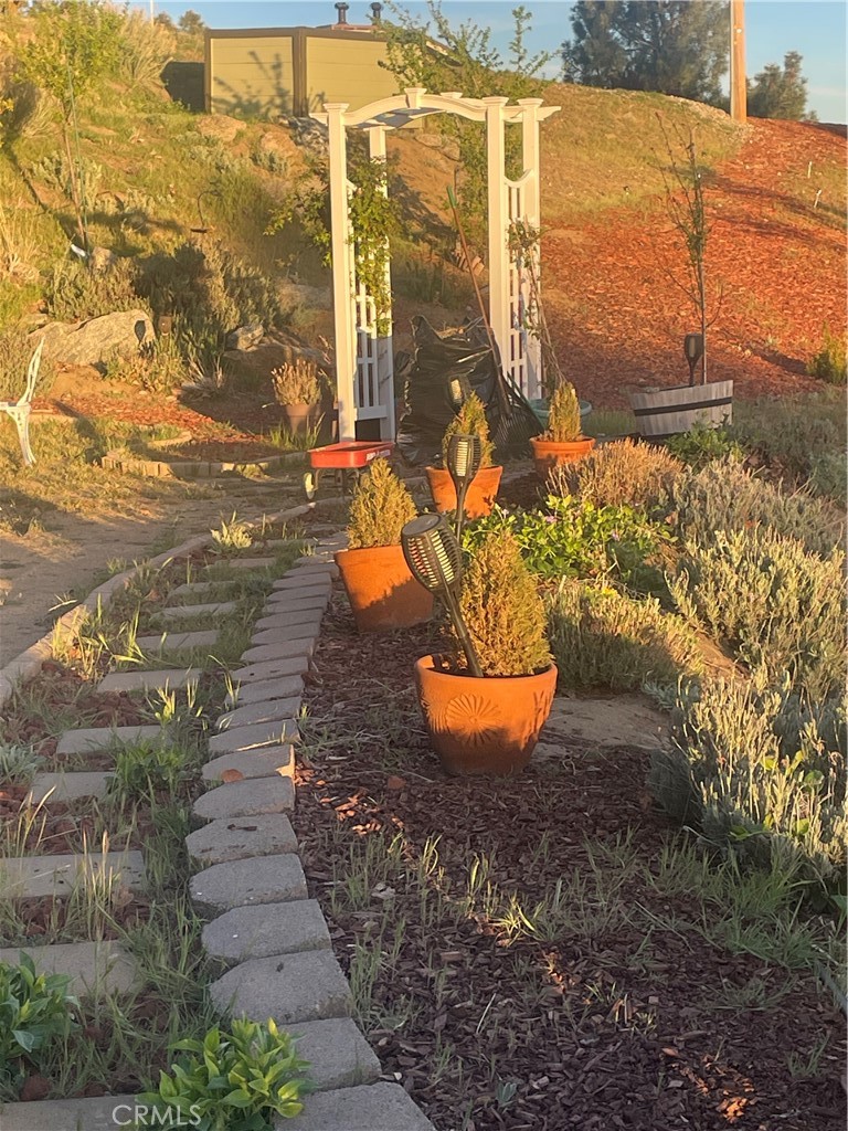 24921 Sunset Way Tehachapi, CA 93561 - Photo 67 of 73