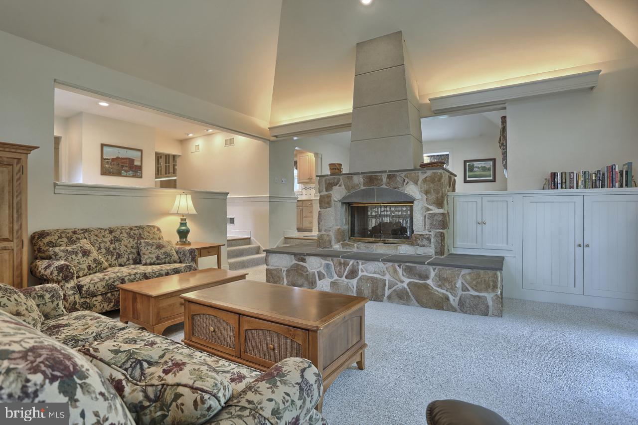 959 Greenlea Road Hershey, PA 17033 - Photo 15 of 30 Gallery Image 15