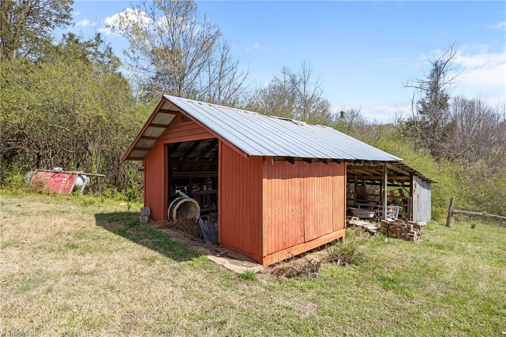 487 King Road Seagrove, NC 27341 - Photo 34 of 42