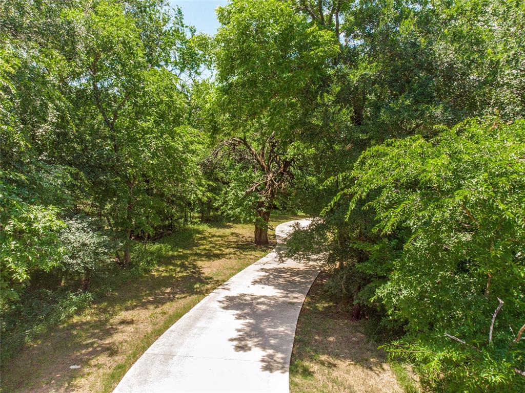 9759 Hickory Hill Road Frisco, TX 75035 - Photo 36 of 38