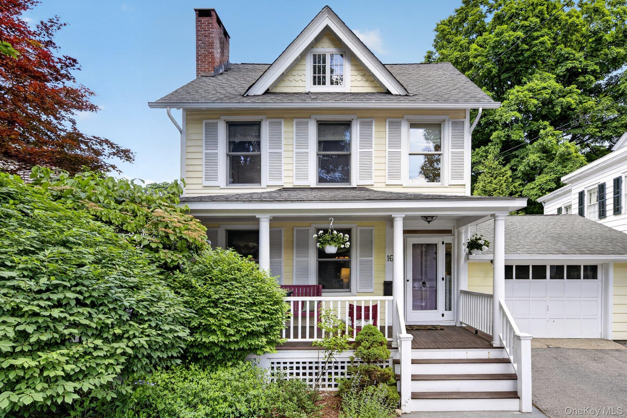 Welcome to 16 Chestnut Street