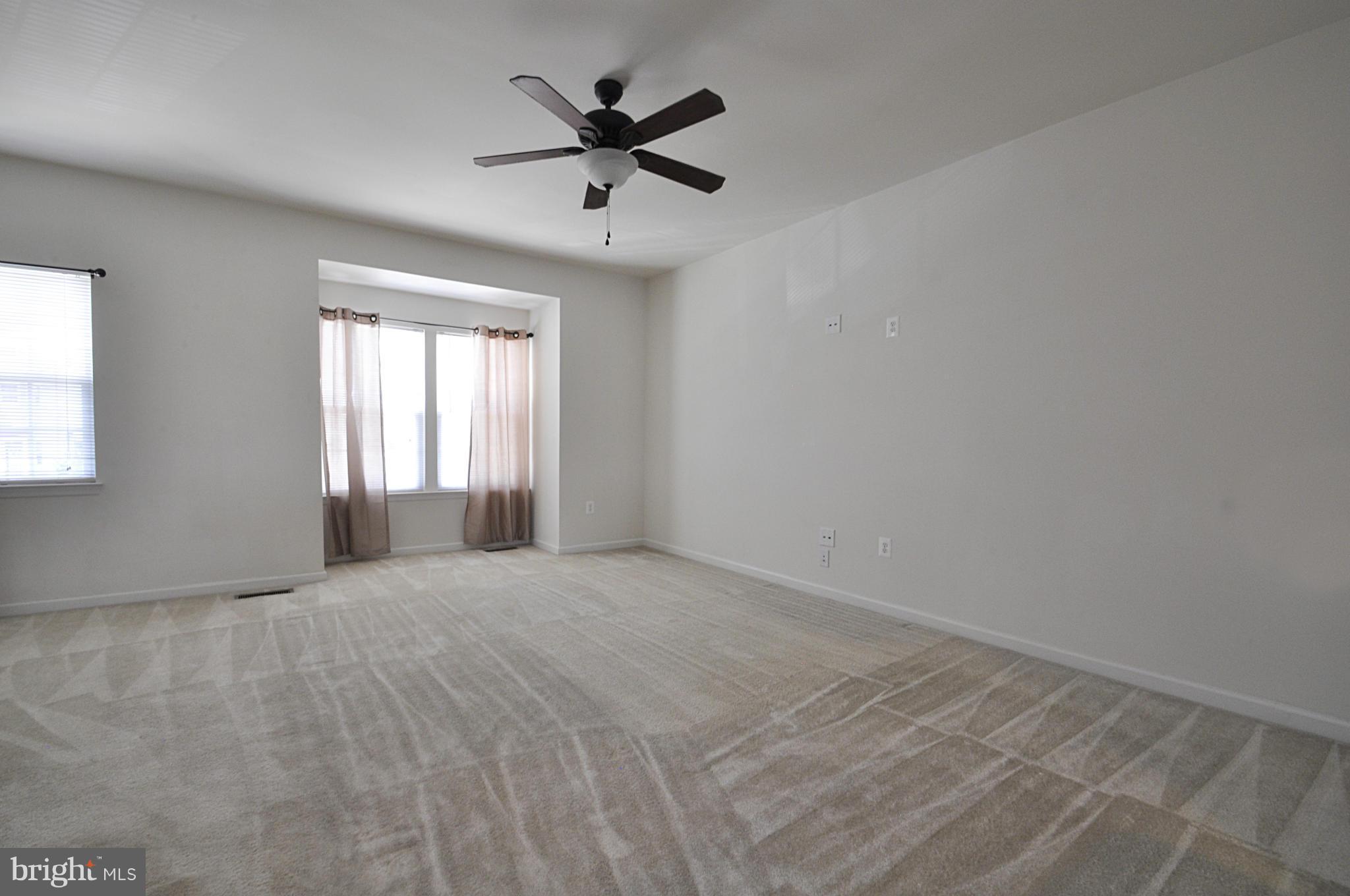 112 Short Branch Road Stafford, VA 22556 - Photo 6 of 30 Living Room, w/ Bumpout