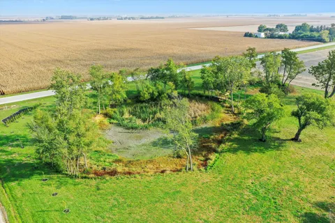 $670,000 | 8871 North 5000E Road, Manteno, IL 60950