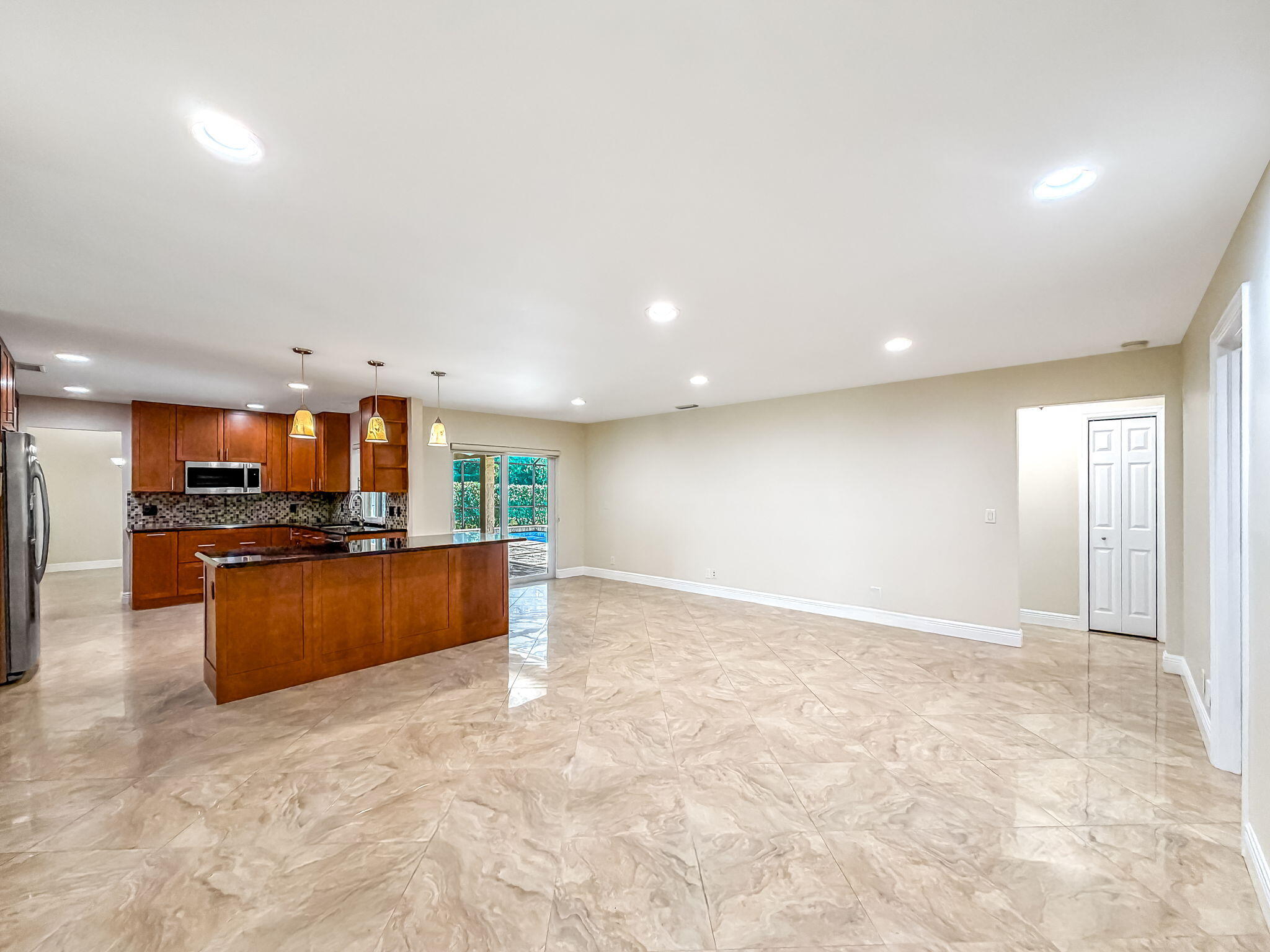 20764 Sorolla Terrace Boca Raton, FL 33433 - Photo 13 of 55 Kitchen/Family Room