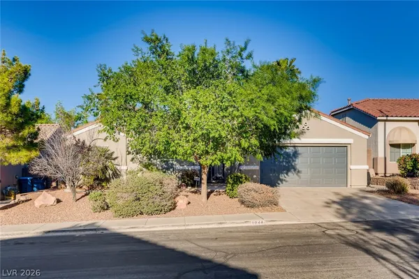 $2,340 | 1048 Royal Skyline Street, Henderson, NV 89002