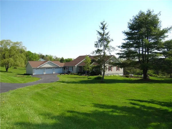 $399,900 | 468 Veteran Hill Road, Veteran, NY 14845