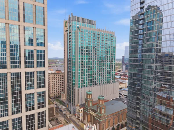 $415,000 | 415 Church Street, Unit 2807, Nashville, TN 37219