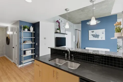 $415,000 | 415 Church Street, Unit 2807, Nashville, TN 37219