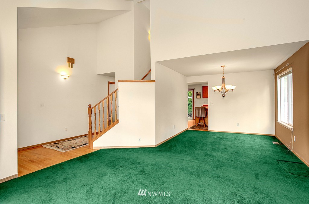 12840 Southeast 175th Court Renton, WA 98058 - Photo 5 of 8 Gallery Image 5