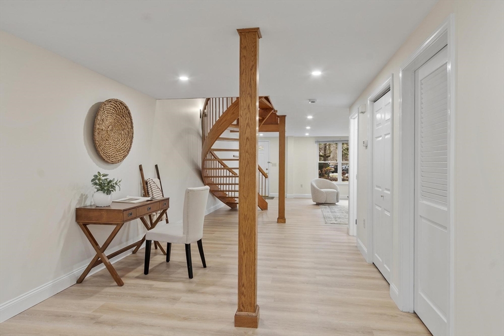 75 Page Road, Unit 20 Bedford, MA 01730 - Photo 8 of 41