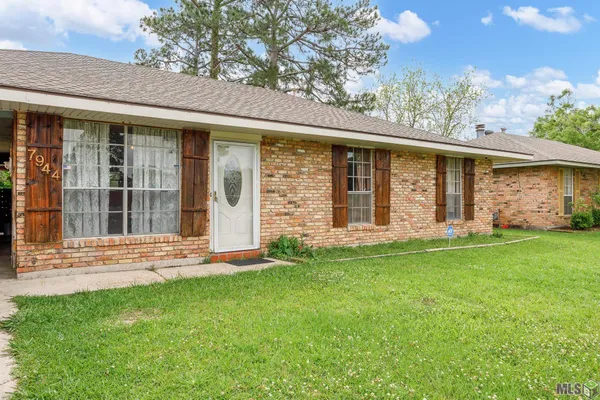 $1,450 | 7944 Santa Barbara Drive, Baton Rouge, LA 70811