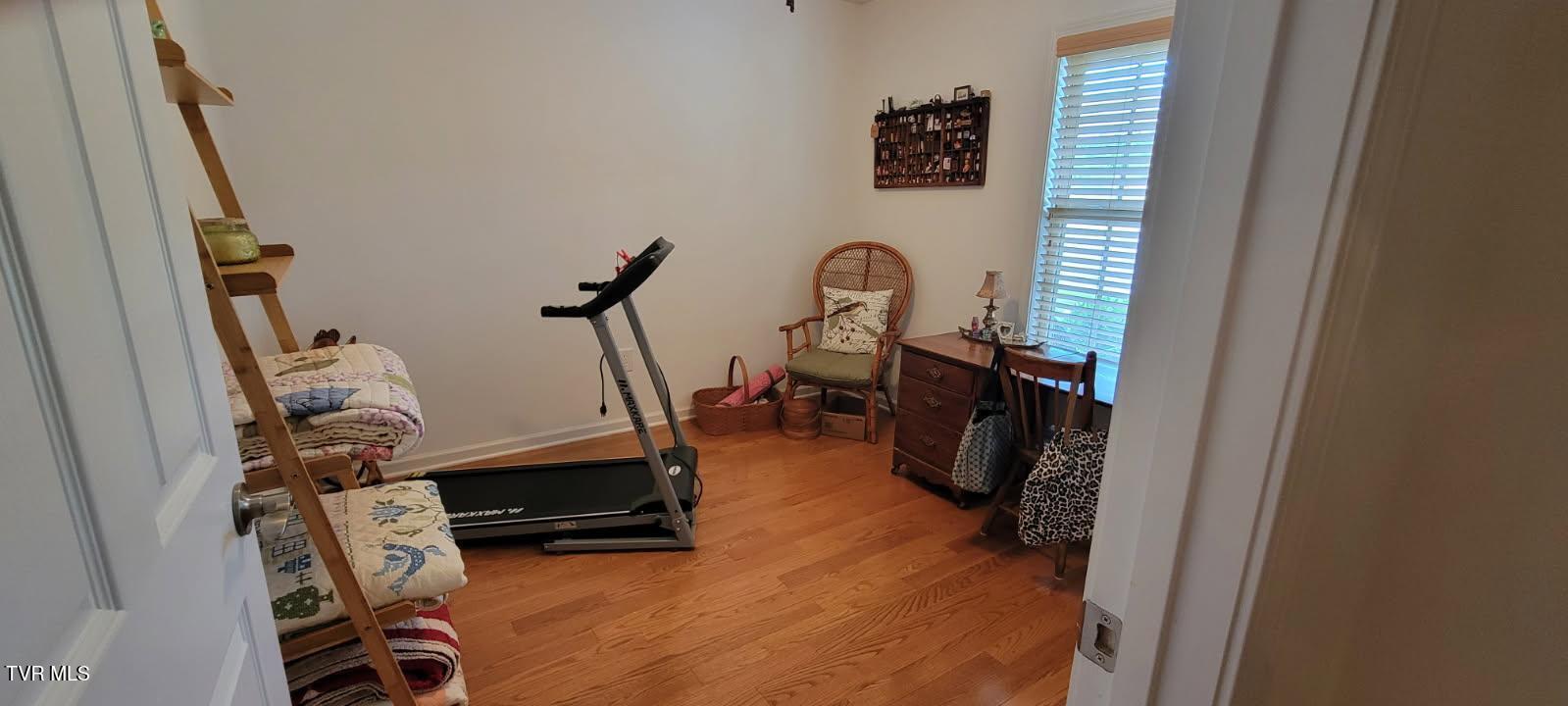 687 Suffolk Road Johnson City, TN 37615 - Photo 19 of 25 BR 3/ office