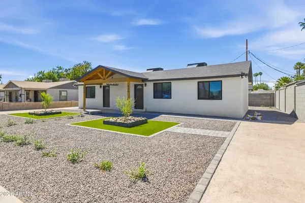$1,155,000 | 1805 North 31st Street, Phoenix, AZ 85008