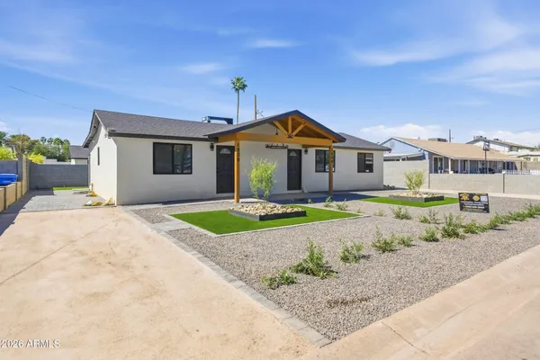 $1,155,000 | 1805 North 31st Street, Phoenix, AZ 85008