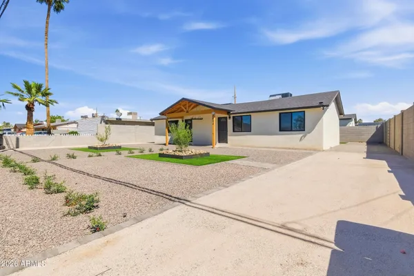 $1,155,000 | 1805 North 31st Street, Phoenix, AZ 85008