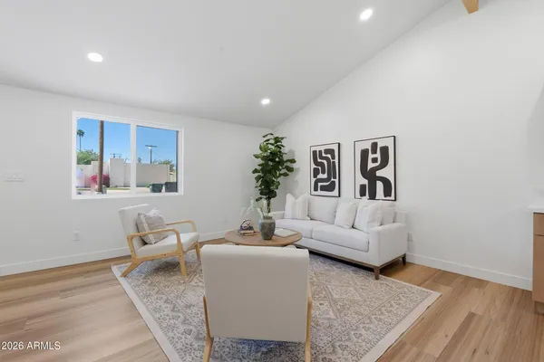 $1,155,000 | 1805 North 31st Street, Phoenix, AZ 85008