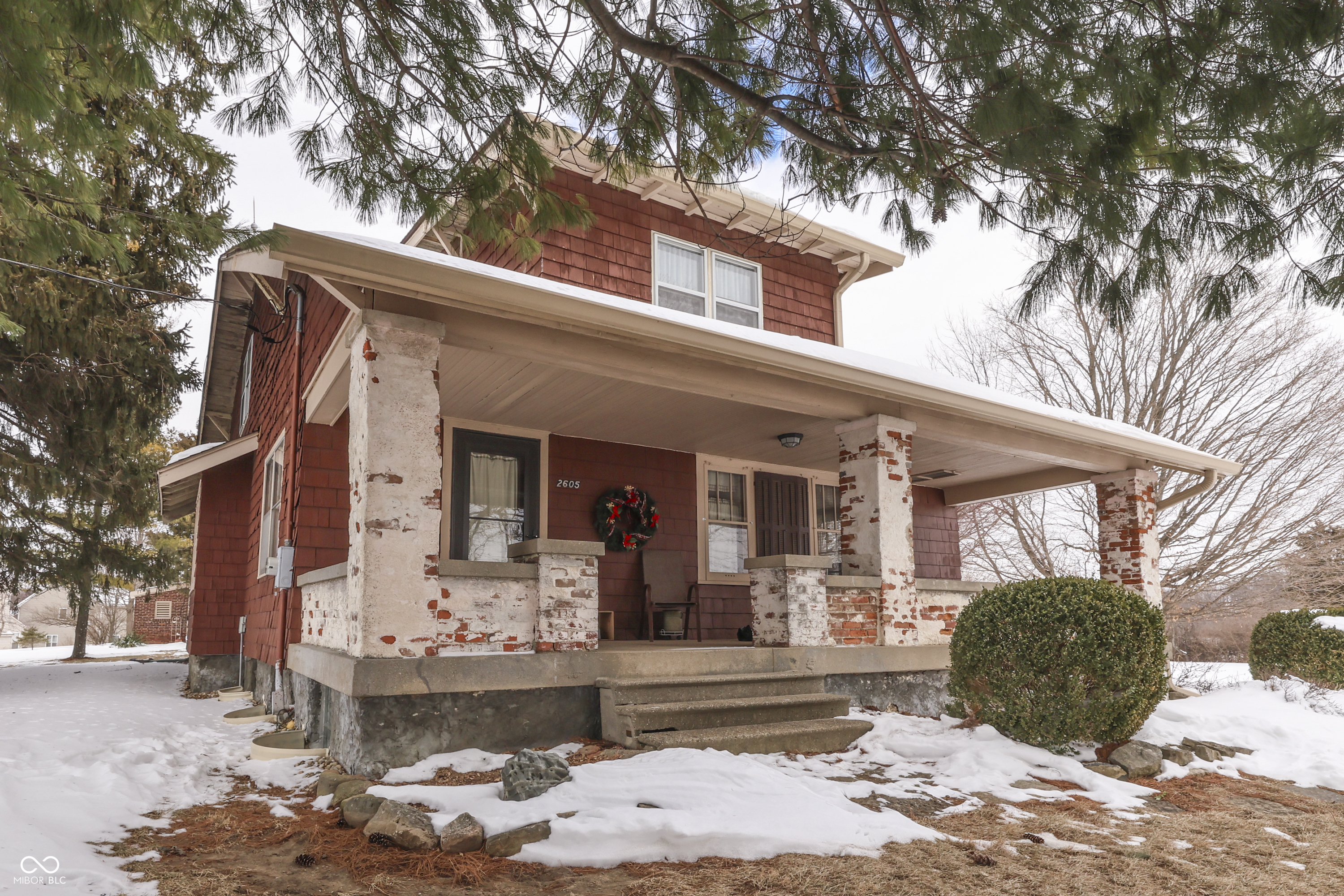 2605 South Franklin Road Indianapolis, IN 46239 - Photo 2 of 33