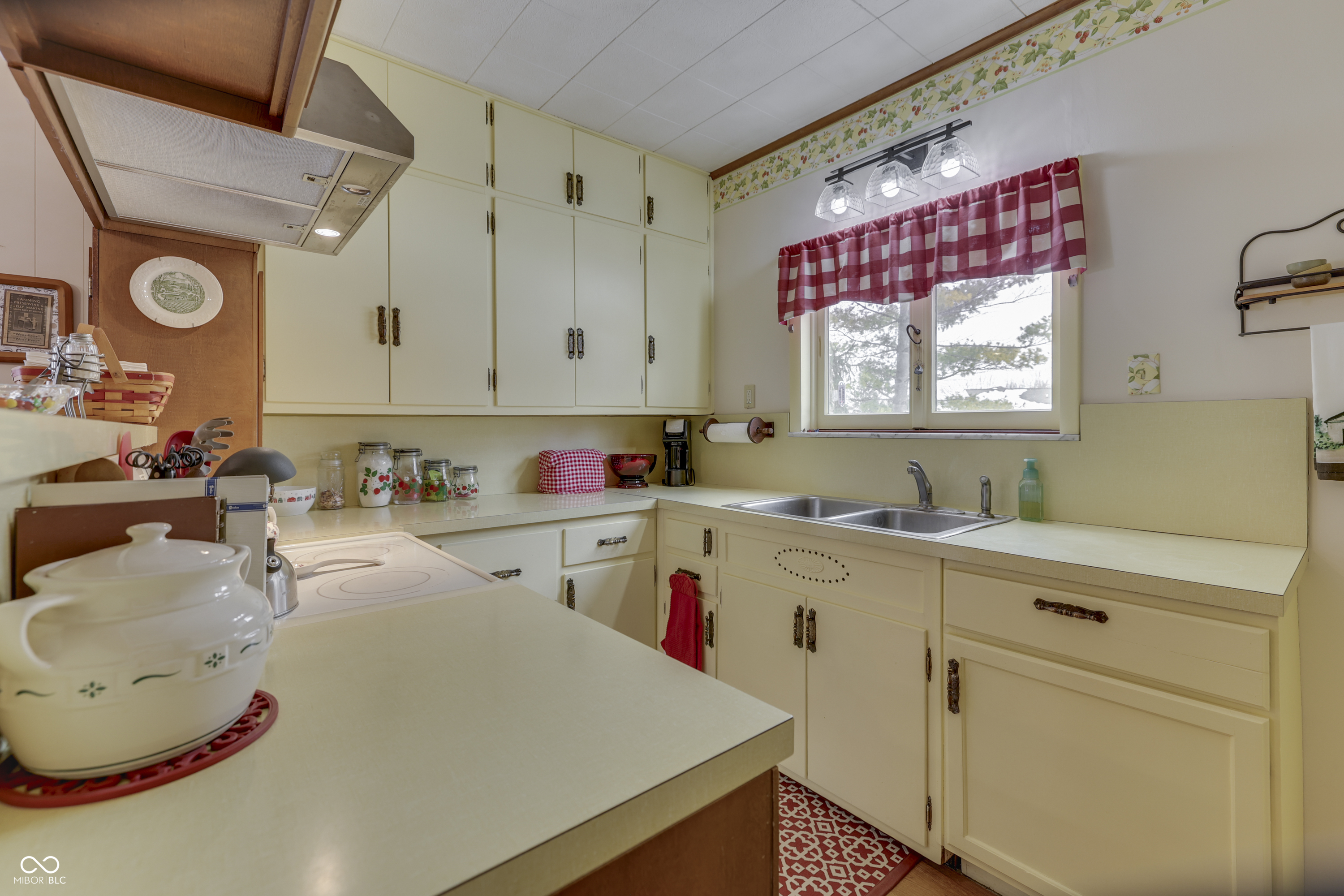 2605 South Franklin Road Indianapolis, IN 46239 - Photo 22 of 33