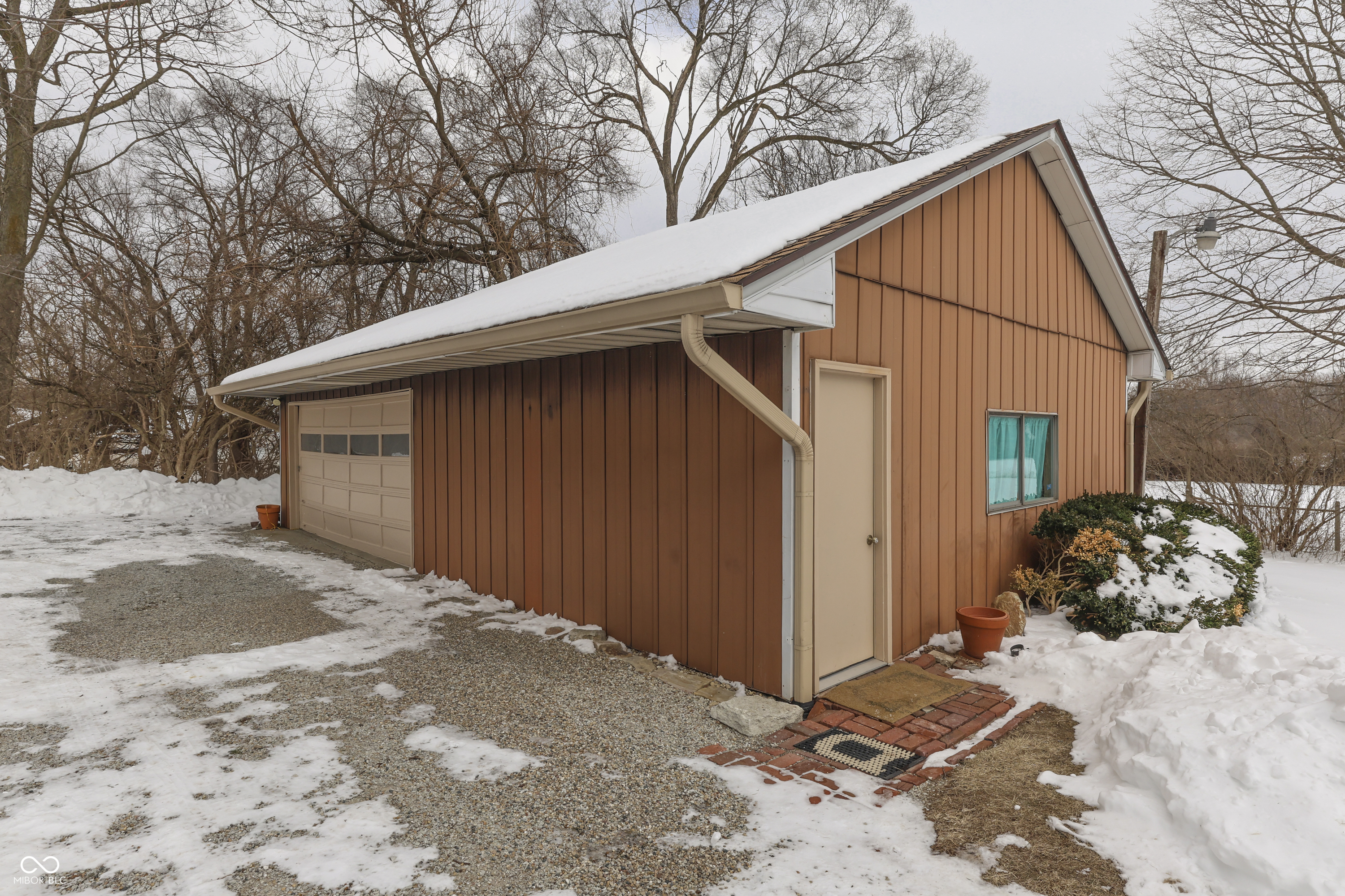 2605 South Franklin Road Indianapolis, IN 46239 - Photo 5 of 33