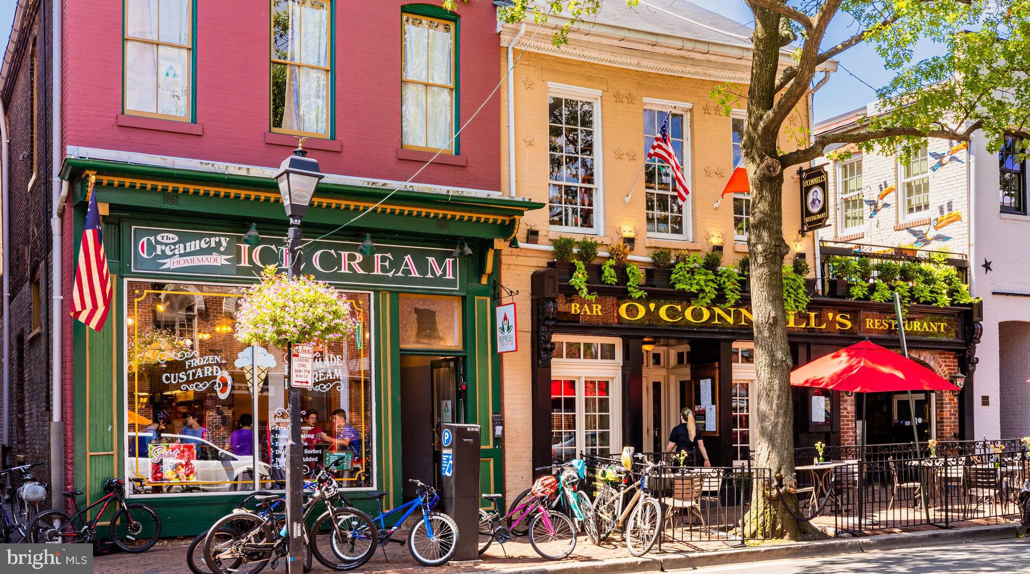 910 Powhatan Street, Unit 104N Alexandria, VA 22314 - Photo 56 of 60 a store with outdoor seating area