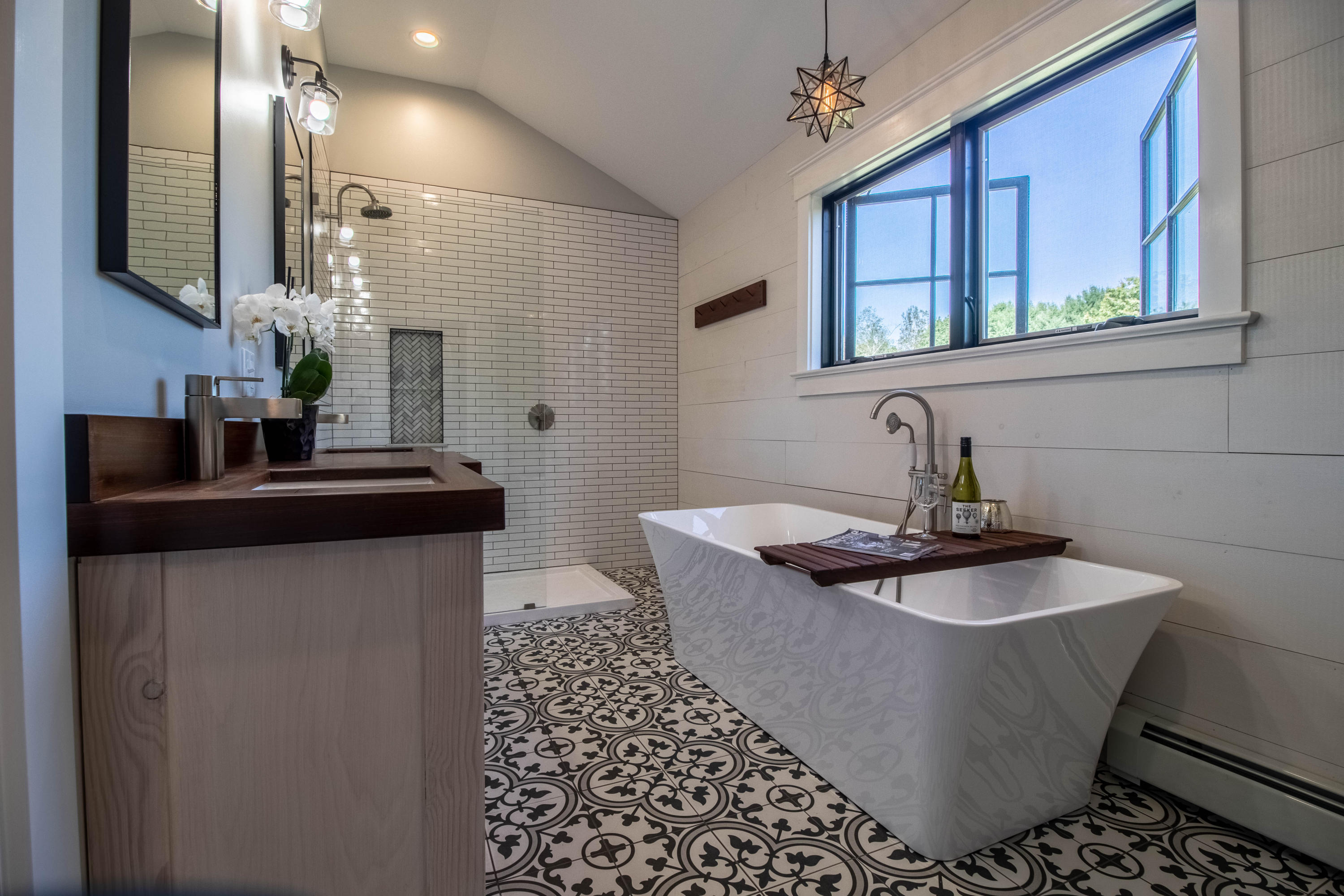 276 Broadturn Road Scarborough, ME 04074 - Photo 21 of 37 Master Bathroom