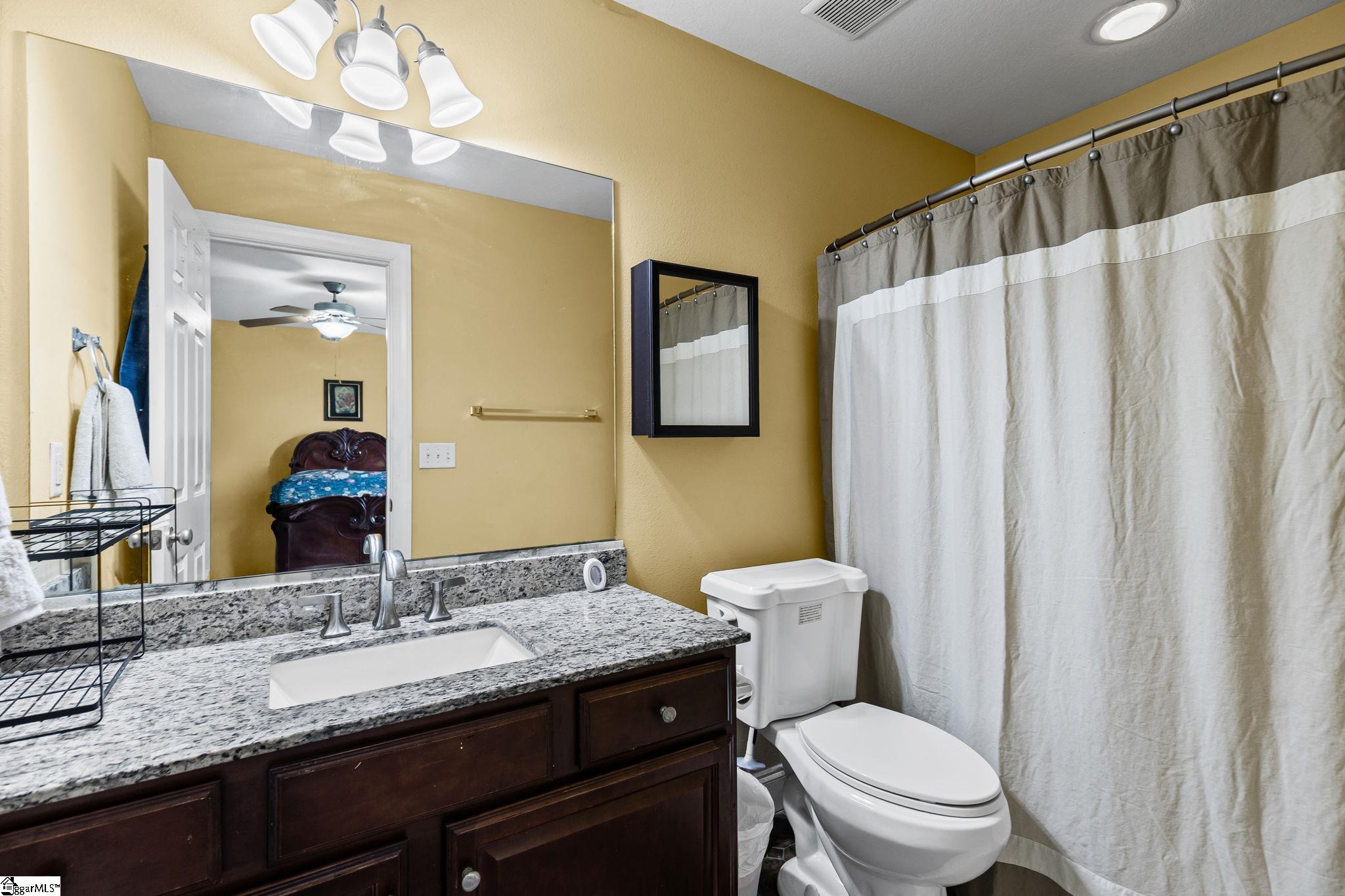 8 Gladwin Court Greer, SC 29651 - Photo 11 of 38 Gallery Image 11