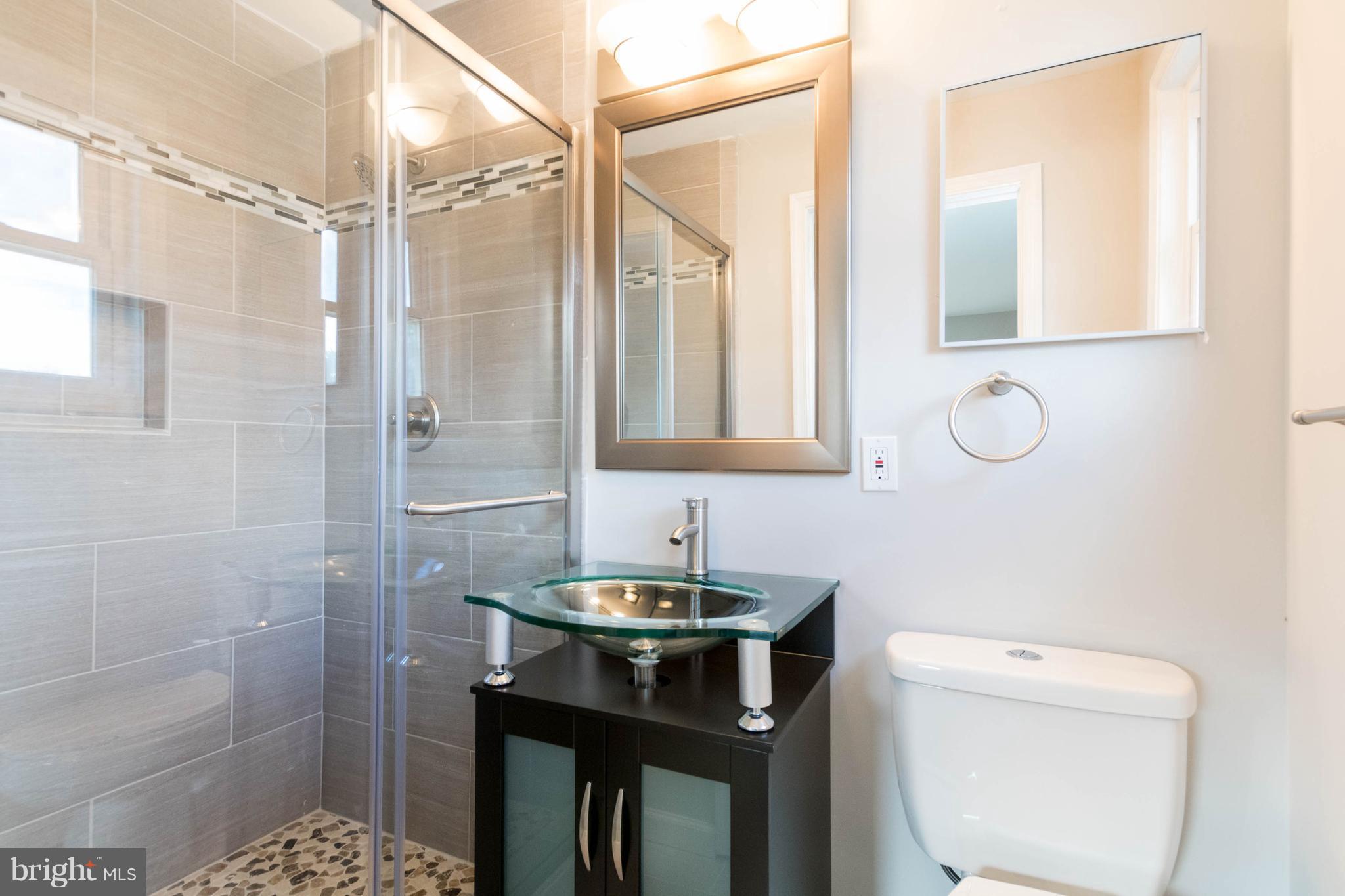 4306 Winterode Way Baltimore, MD 21236 - Photo 13 of 29 Bath (Master)