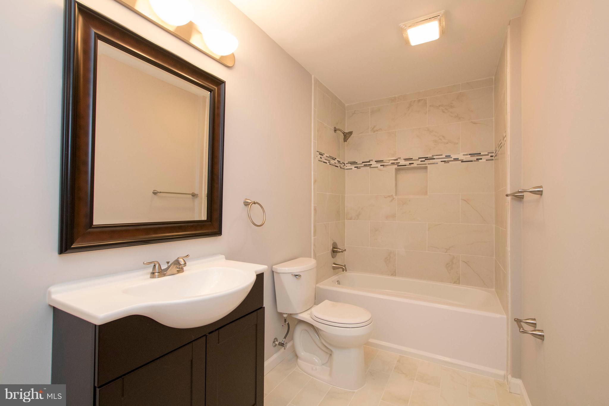 4306 Winterode Way Baltimore, MD 21236 - Photo 19 of 29 Bath