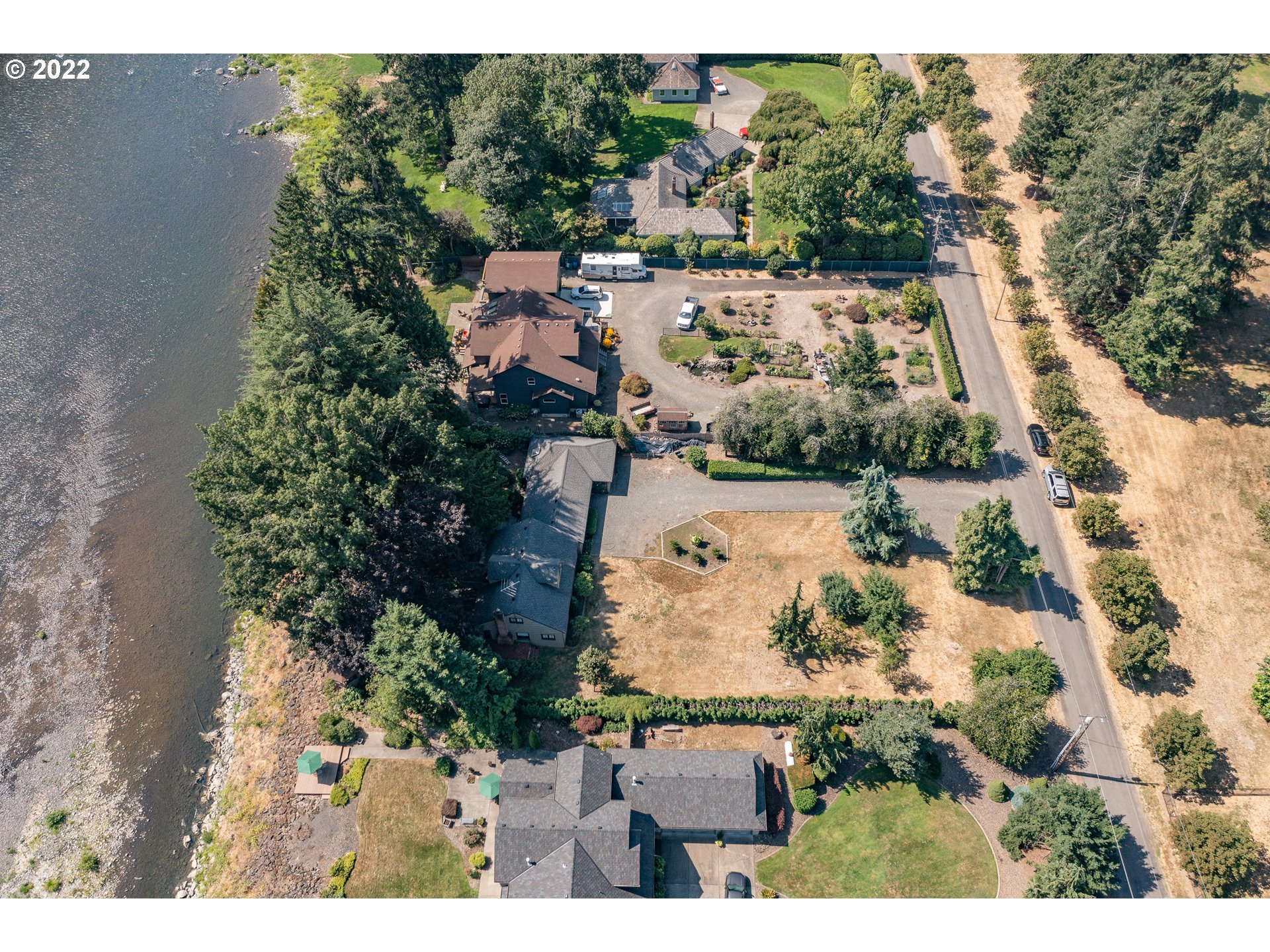 19460 Southeast Semple Road Damascus, OR 97089 - Photo 17 of 32 an aerial view of residential houses with outdoor space