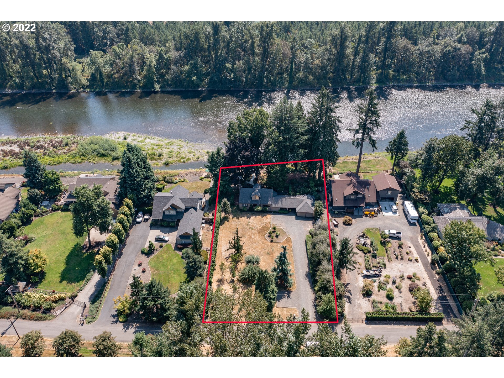 19460 Southeast Semple Road Damascus, OR 97089 - Photo 4 of 32 a view of lake