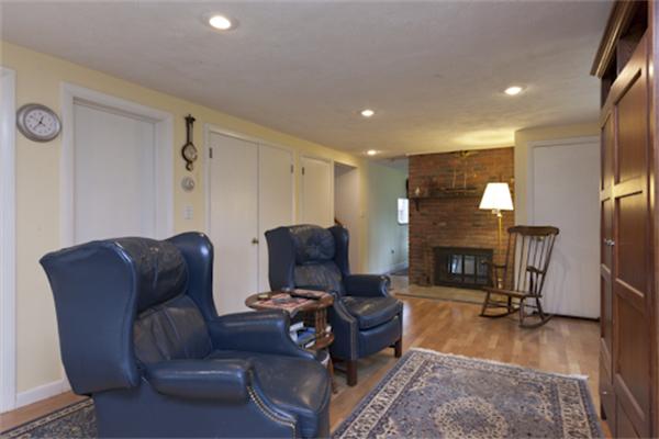 24 Country Corners Road Wayland, MA 01778 - Photo 8 of 14 Gallery Image 8