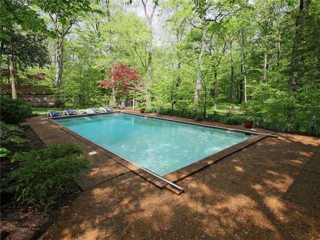 7960 Fox Run Road Indianapolis, IN 46278 - Photo 21 of 24 Gallery Image 21