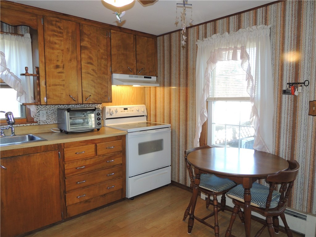 164 Tennyson Road Warwick, RI 02888 - Photo 24 of 34 Gallery Image 24