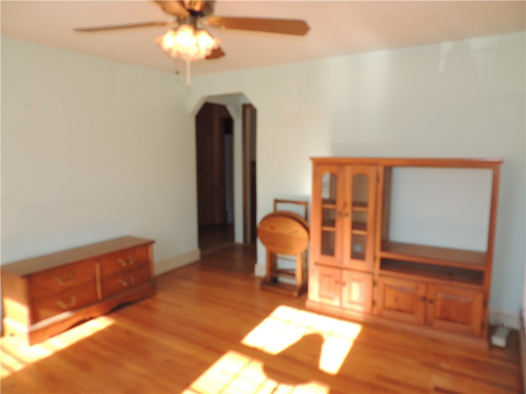 164 Tennyson Road Warwick, RI 02888 - Photo 6 of 34 Gallery Image 6